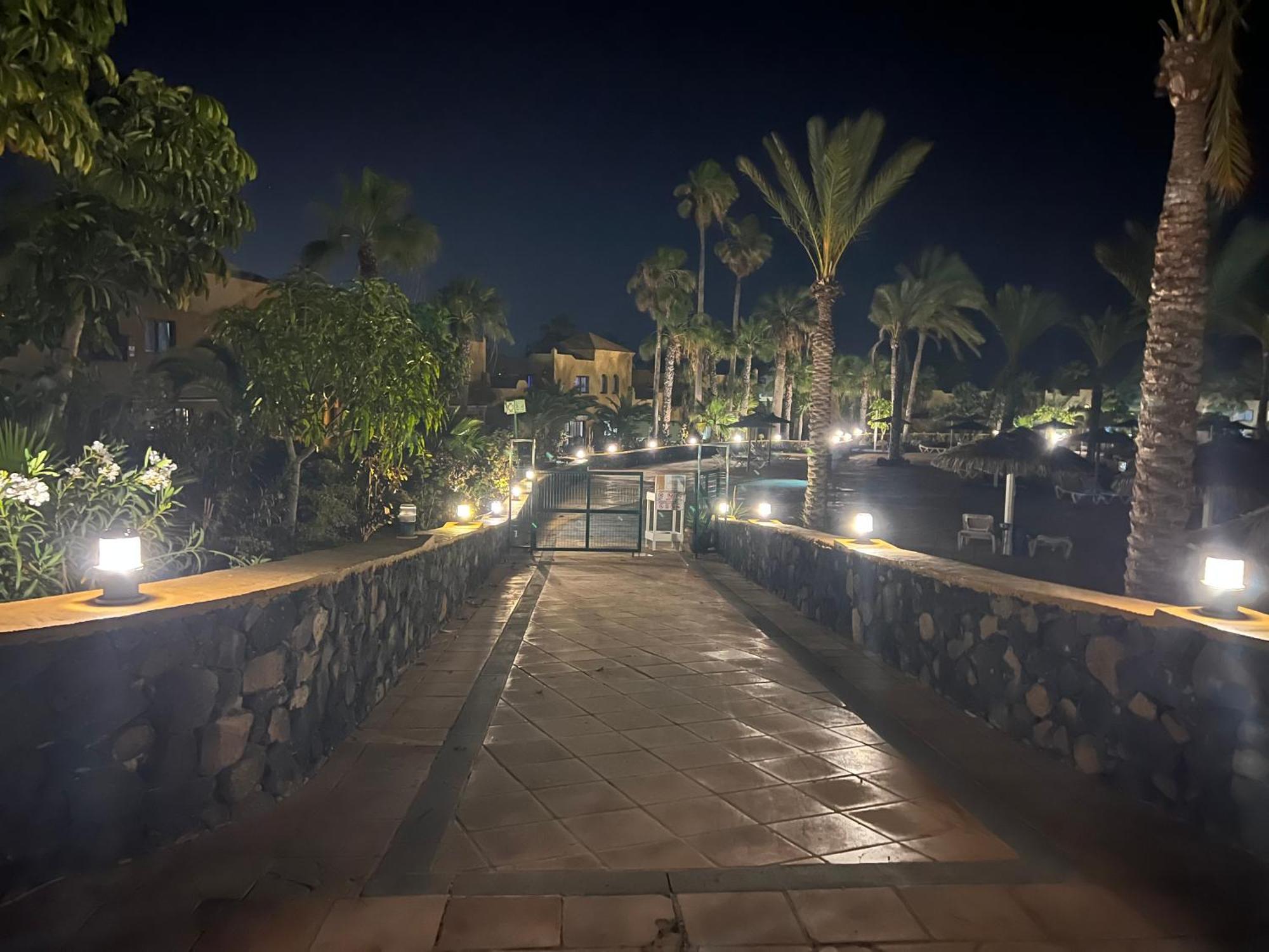 Casa De Leon Apartment คอร์ราเลโฮ ภายนอก รูปภาพ