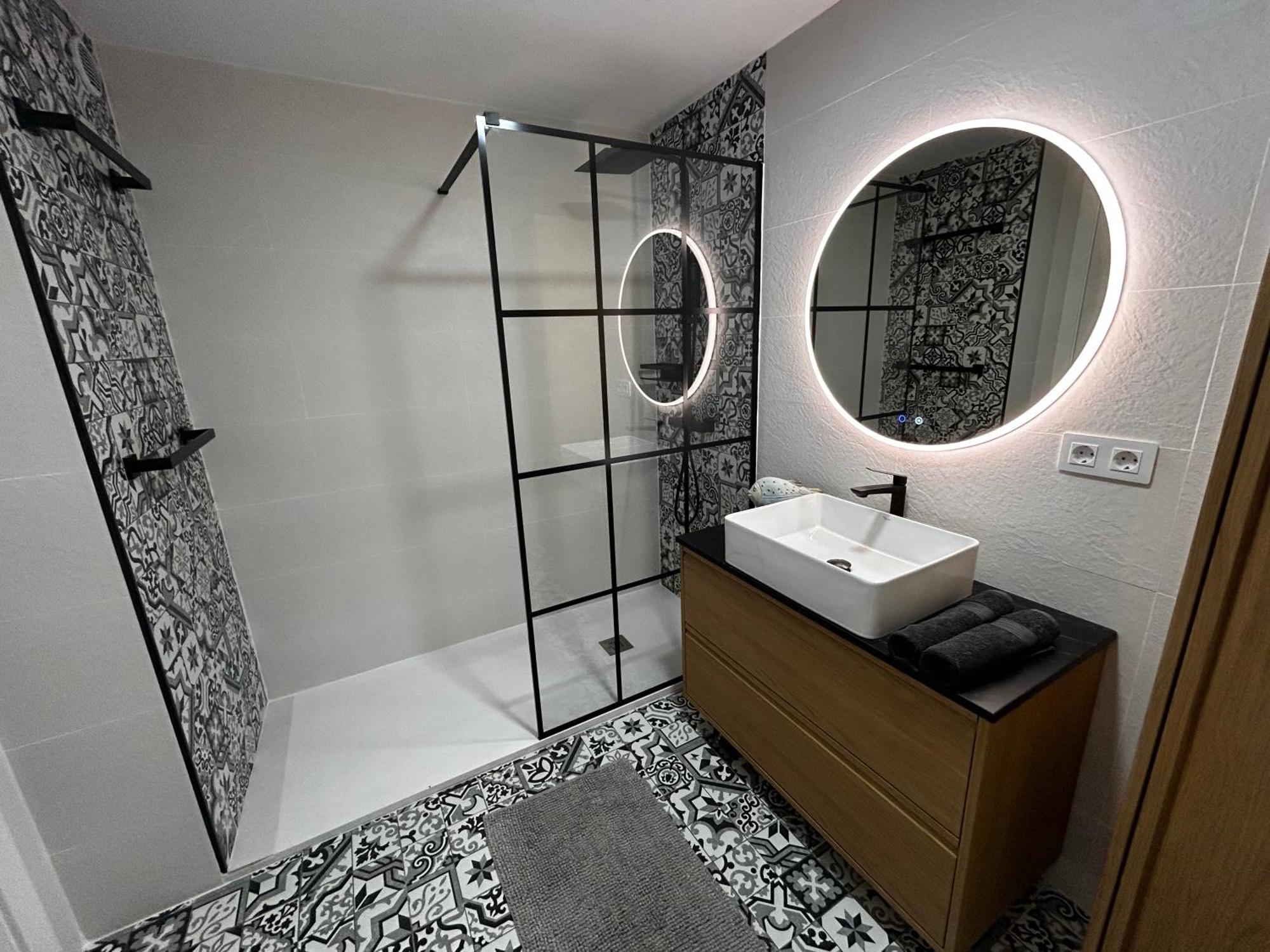 Casa De Leon Apartment คอร์ราเลโฮ ภายนอก รูปภาพ